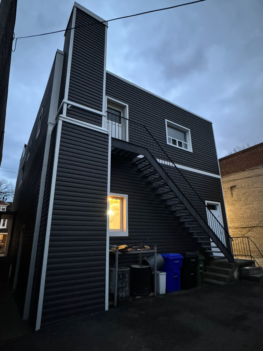 Xhamia Siding Project Cover Photo