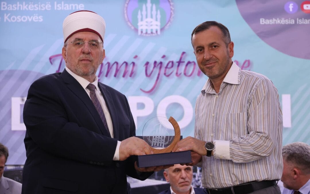 Honoring Our Imam at the Traditional Gathering of the Diaspora in Pristina